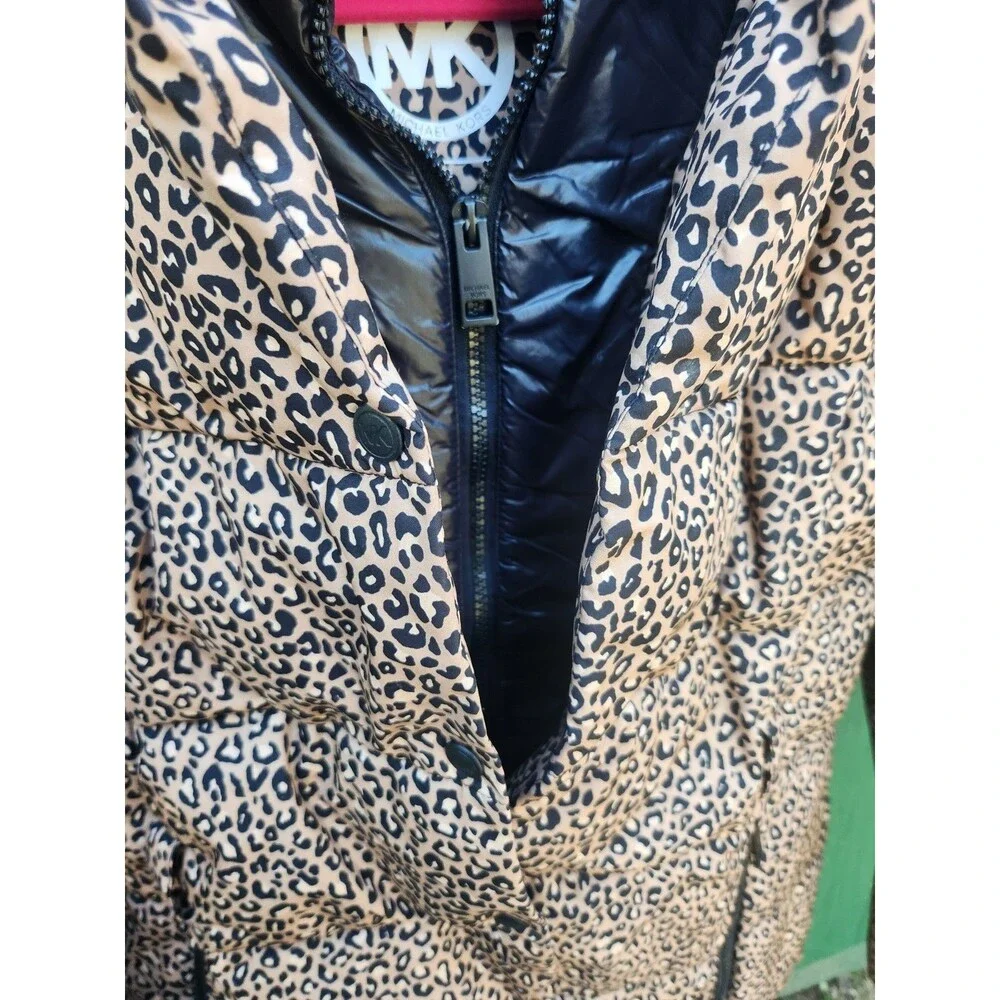 Michael Kors Women's Hooded Leopard Print Puffer Coat Jacket Small Zipper & Snap